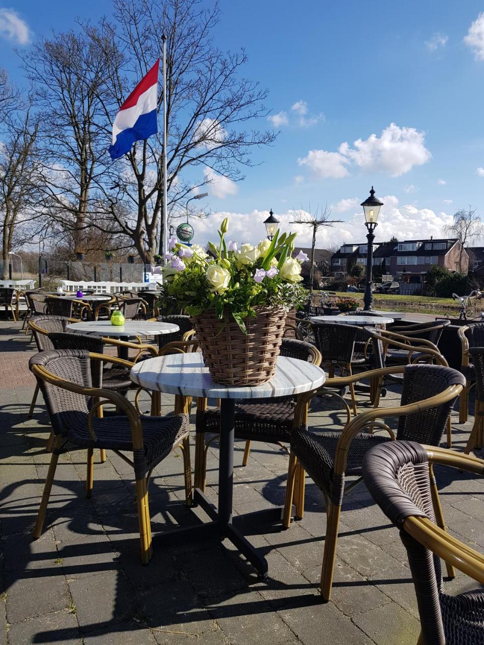 Cafe Brasserie Het Heerenhuis Alojamento de Acomodação e Pequeno-almoço Het Kalf