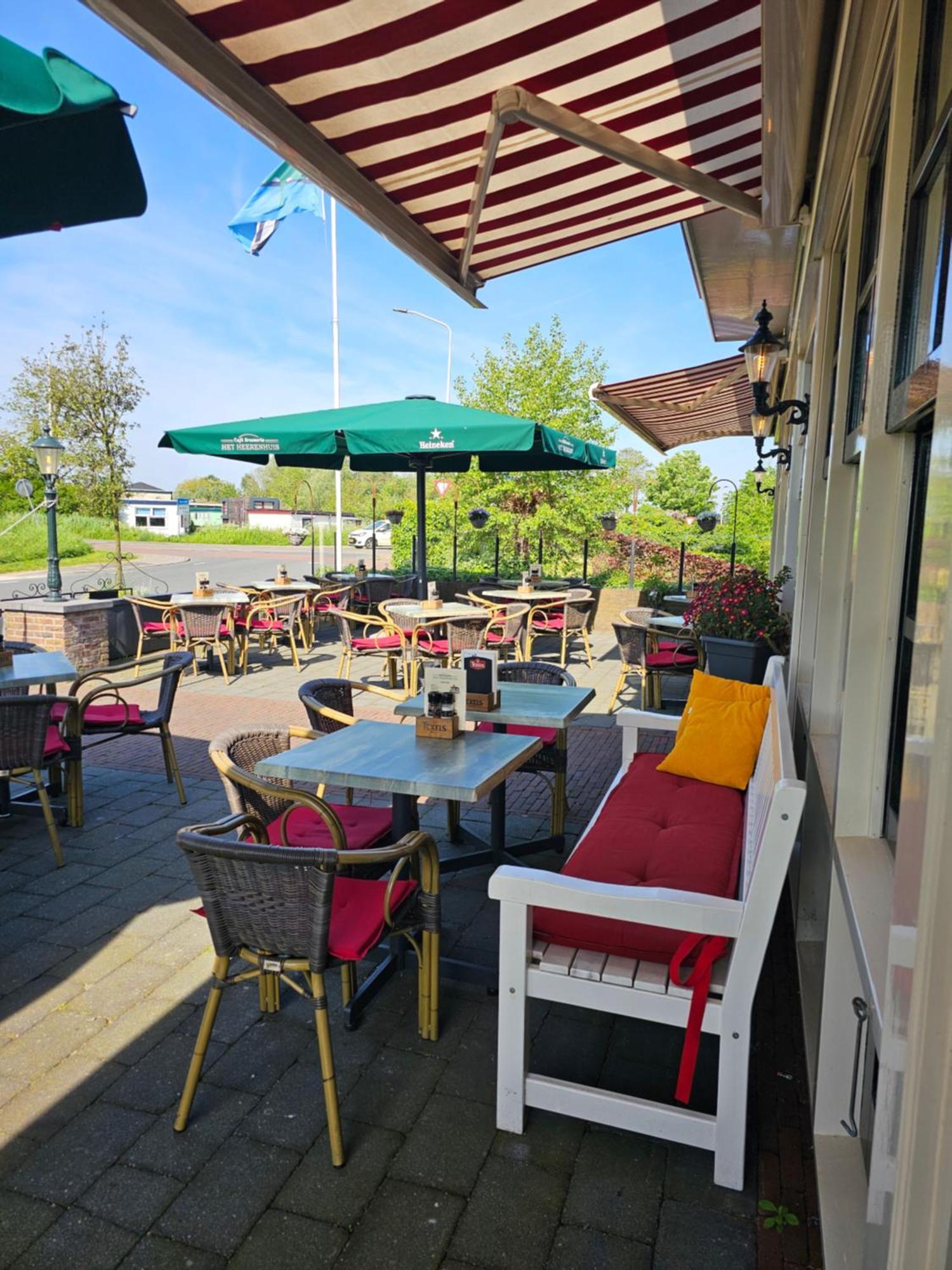 Cafe Brasserie Het Heerenhuis Frühstückspension